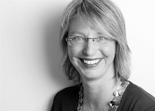 Beate Vinke, Scientific Director of the Practice Department of the Faculty of Social and Cultural Sciences at Düsseldorf University of Applied Sciences.
